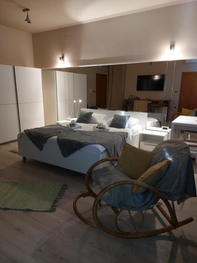 Room And Apartments Antea Rovinj Exterior foto