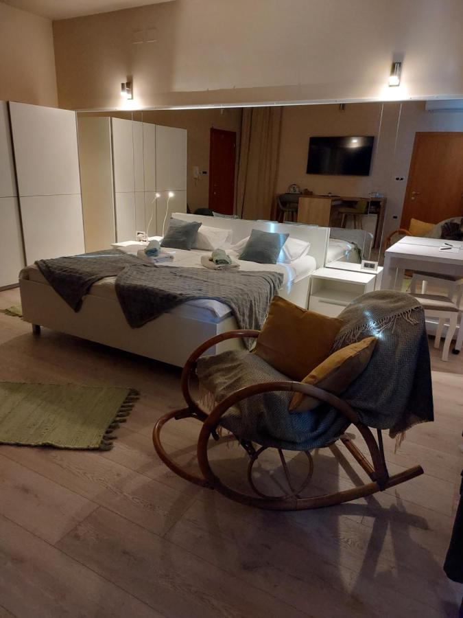 Room And Apartments Antea Rovinj Exterior foto